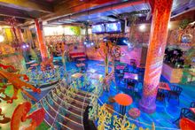 OYO Grand Central bar