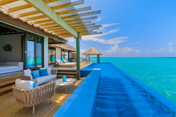 Velassaru Water Suite