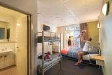 Adelaide Central YHA family ensuite room