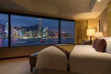 InterContinental Hong Kong Deluxe Suite (Harbourview Bedroom)