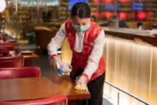 澳門金沙度假區營運的所有餐廳食肆以及酒吧均已進行嚴格的消毒及深層清潔，確保賓客可以放心用餐。