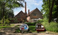 The Brick House, Oliver's Travels