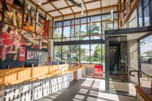 Byron Bay YHA reception