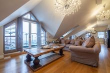 Four Seasons, Cornwall