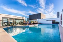 Hotel Grand Chancellor Brisbane - Rooftop pool