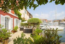 Grimaud Waterfront