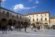 Ravenna, Piazza del Popolo