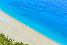 Following updated FCO advice, UK travellers can now head to the Greek Islands such as Kefalonia this summer.