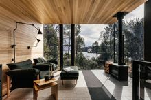 Pumphouse Point Retreat (4 Day Tasmania journey)