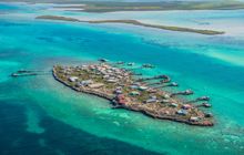 Abrolhos Islands, Coral Coast 