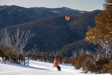 An amazing morning of hot air balloons and groomers
