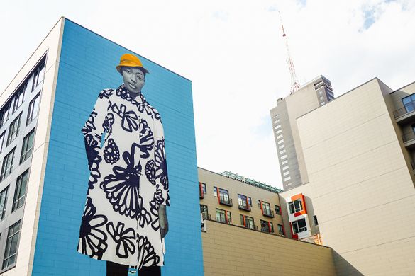 Untitled Amy Sherald Mural 2019. Photo credit Kyle Huff for PHLCVB.