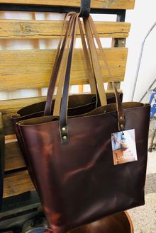 Lineage leather bag