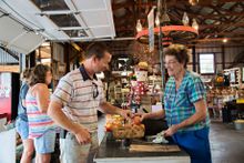Richard's Fruit Market