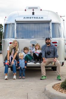 Pictured left to right: Ellie, Rivers, Huck, Emmylou and Drew Holcomb. 