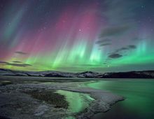 Wild Red Aurora, Kleifarvatn, Iceland