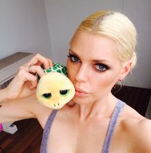 Sophie Monk supports the #turtleshellfie campaign