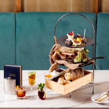 Jackalberry High Tea