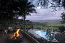 Mara Serena by night