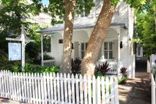Ridley House - Kimpton Key West Collection