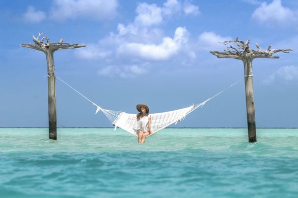 Find the space to relax and unwind in the Maldives. Find the space to relax and unwind in the Maldives.
