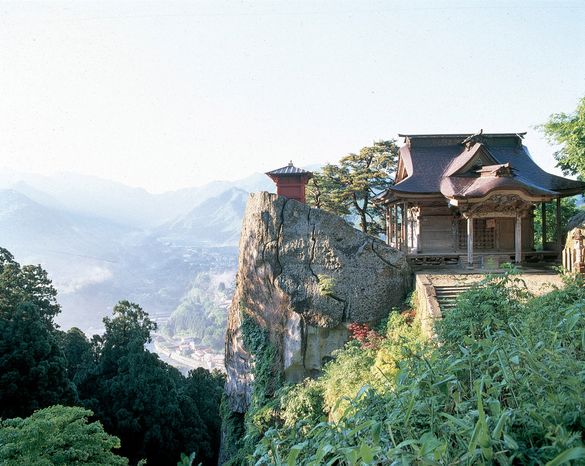 Yamadera (Risshaku-ji Temple) Yamadera (Risshaku-ji Temple)