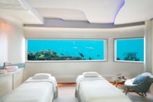 Huvafen Fushi, Maldives’ underwater treatment room