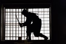 The ninja history of Central Japan inspired one of the artworks for CULTURE GATE to JAPAN. Find out more about Japan's ninja history and plan a trip to see ninja-related sights on the CULTURE GATE to JAPAN website. 