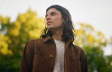 Singer-songwriter James Bay