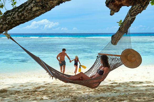 Hilton Seychelles Labriz Resort & Spa - Beach Time