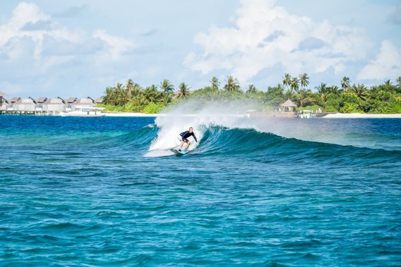Petrols wave at Six Senses Laamu.