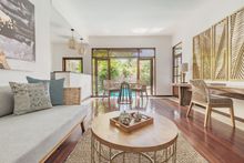 One Bedroom Pool Villa lounge