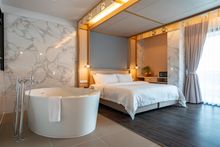 Spa Suite