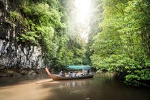 Long tail boat excursion