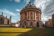 Oxford University, which is part of the City Sightseeing tour.