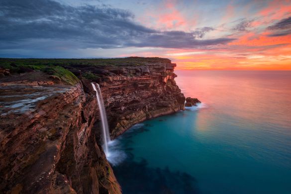 Sunrise at Curracurrong Falls and Eagle Rock in the Royal National Park, Sydney. Sunrise at Curracurrong Falls and Eagle Rock in the Royal National Park, Sydney.