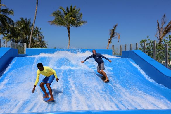 The surf simulator at Cheval Blanc Randheli.