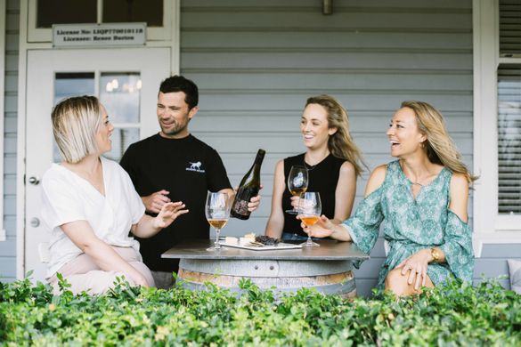 Discover great wines in good company at Gundog Estate in Pokolbin, Hunter Valley.