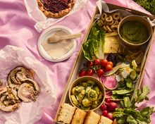 Aplenty picnic boxes inspired by the Mediterranean.