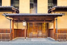 ibis Styles Kyoto Shijo 3
