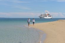 Coral Geographer at island beach_credit Jeurgen Freund