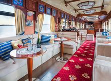 Bar Lounge car on the Golden Eagle train 