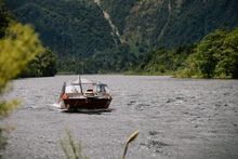 Boat transfer to the start of the Milford Track walk to Giants Gate_Blanket Bay Walk