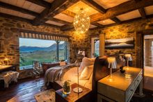 Mahu Whenua suite with copper bath