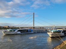 VIVA Cruises