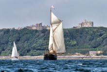 Bessie Ellen sailing past St. Mawes Castle in Cornwall