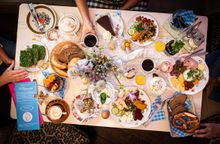 Vollpension - breakfast grazing table