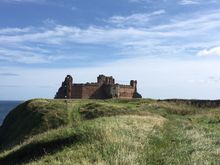 Tantallon Castle - Approach View - Visit East Lothian