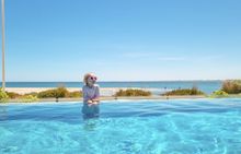 Seashells Mandurah infinity pool