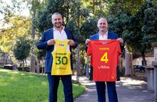 Adina Hotels backs Australia's Kookaburras and Hockeyroos